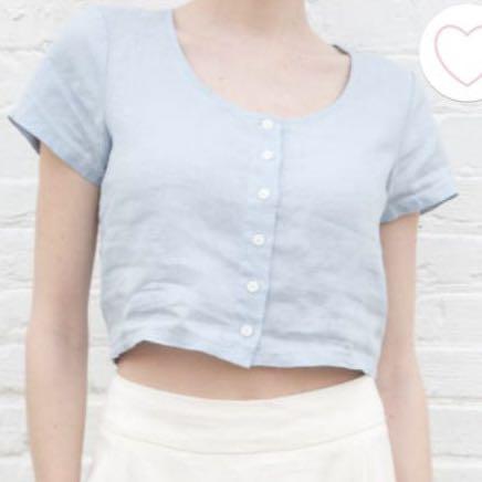 brandy melville zelly top, Women's Fashion, Tops, Shirts on Carousell