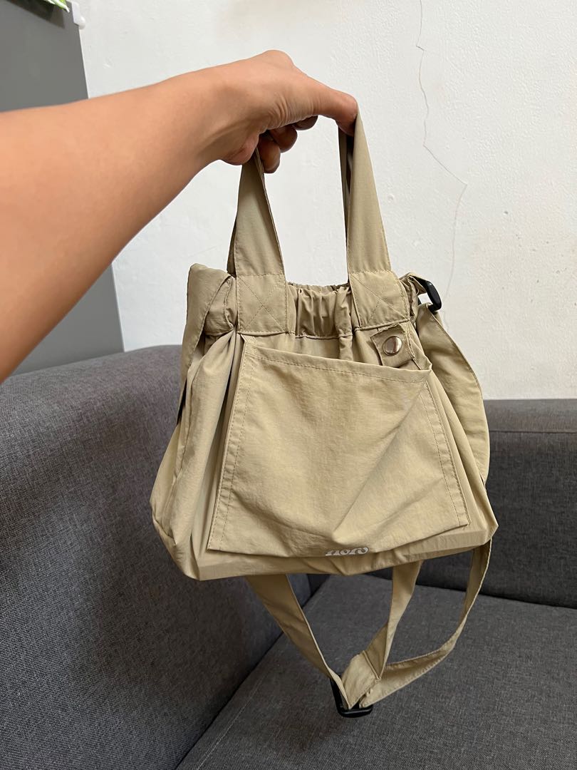 BTV Dupe Dumpling Bag brand Noru mirip Beyond The Vines Barang