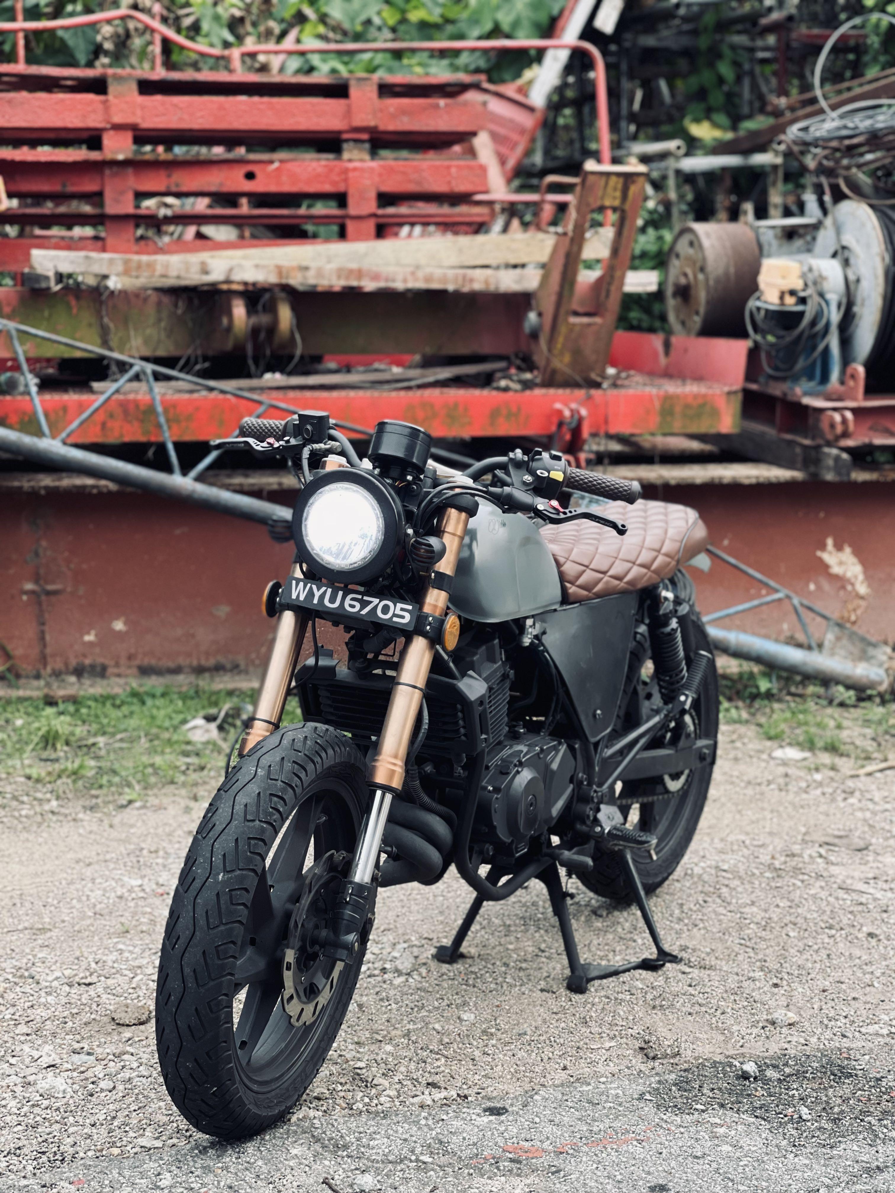Benelli keeway rkv best sale 200 cafe racer