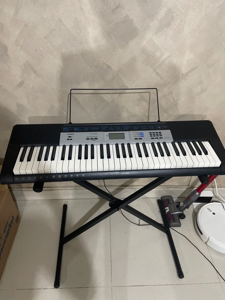 Casio Keyboard CTK I550 Hobbies Toys Music Media Musical