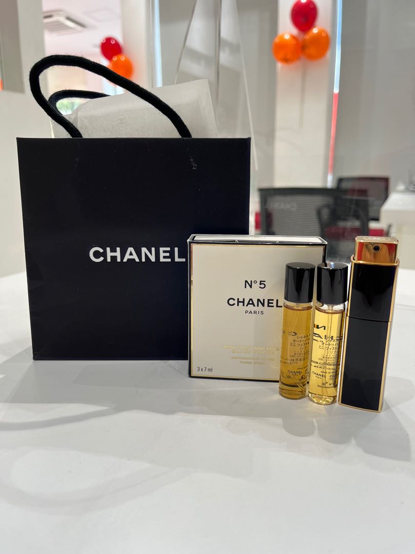 Chanel no store 5 travel set