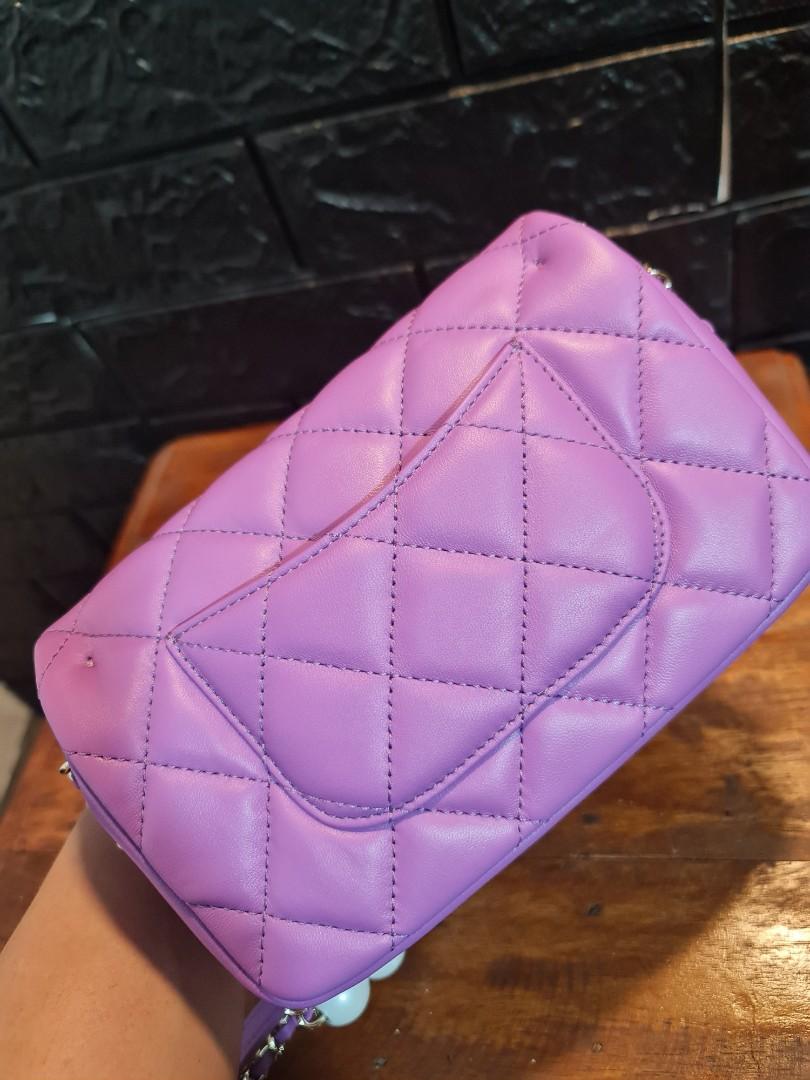 Chanel Pearl Mini Rectangular (Category: Luxury Bags & Wallets) located in Manila. Submitted by shoppingspree008 (Listing ID 1179049644, Image 3). Description: This is a preloved bag.Price is slightly negotiable. super nice.