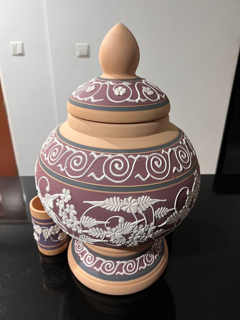 Clay Pot Water Dispenser, Hobbies & Toys, Memorabilia & Collectibles