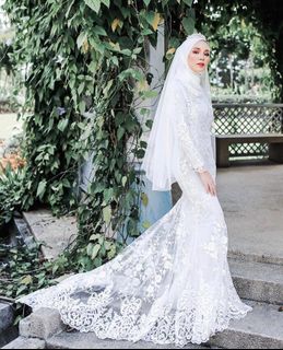 (Category: ) located in . Submitted by mywardrobex (Listing ID 1179039109, Image 1). Description: .