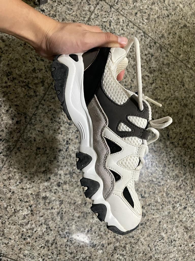 D lites skechers