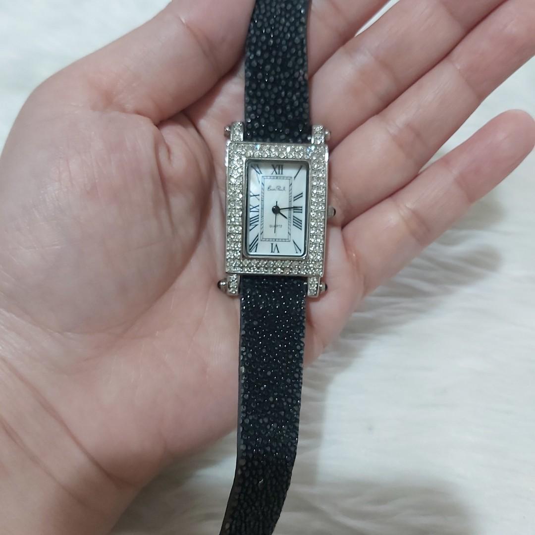 Erwin Pearl Women s Fashion Watches Accessories Watches on Carousell