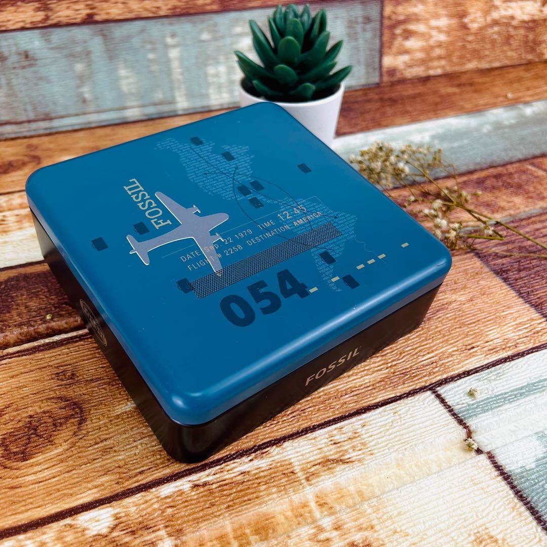 Fossil wallet box sales