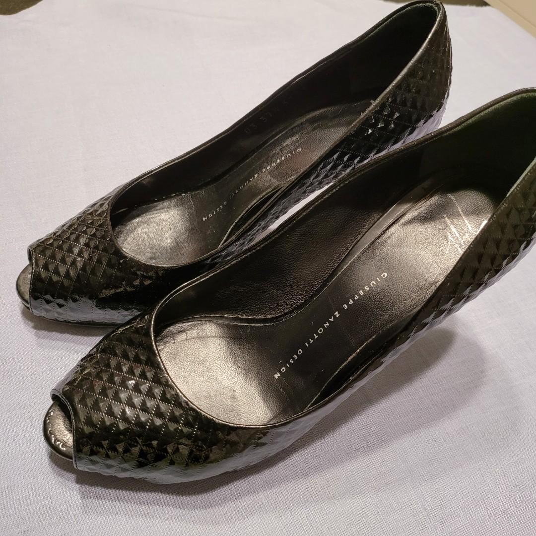 Giuseppe Zanotti black open toe pumps Women s Fashion Footwear