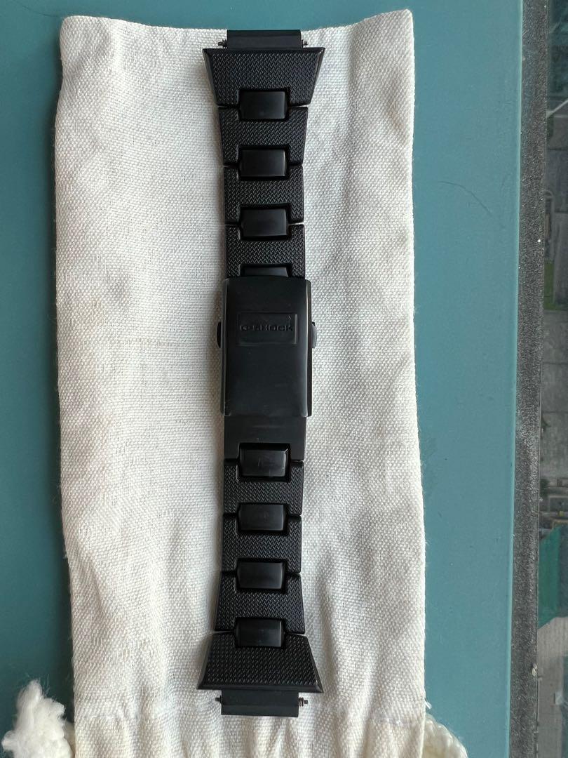Combi bracelet store for 5610