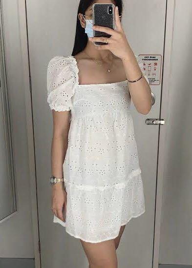 H&m white clearance eyelet dress