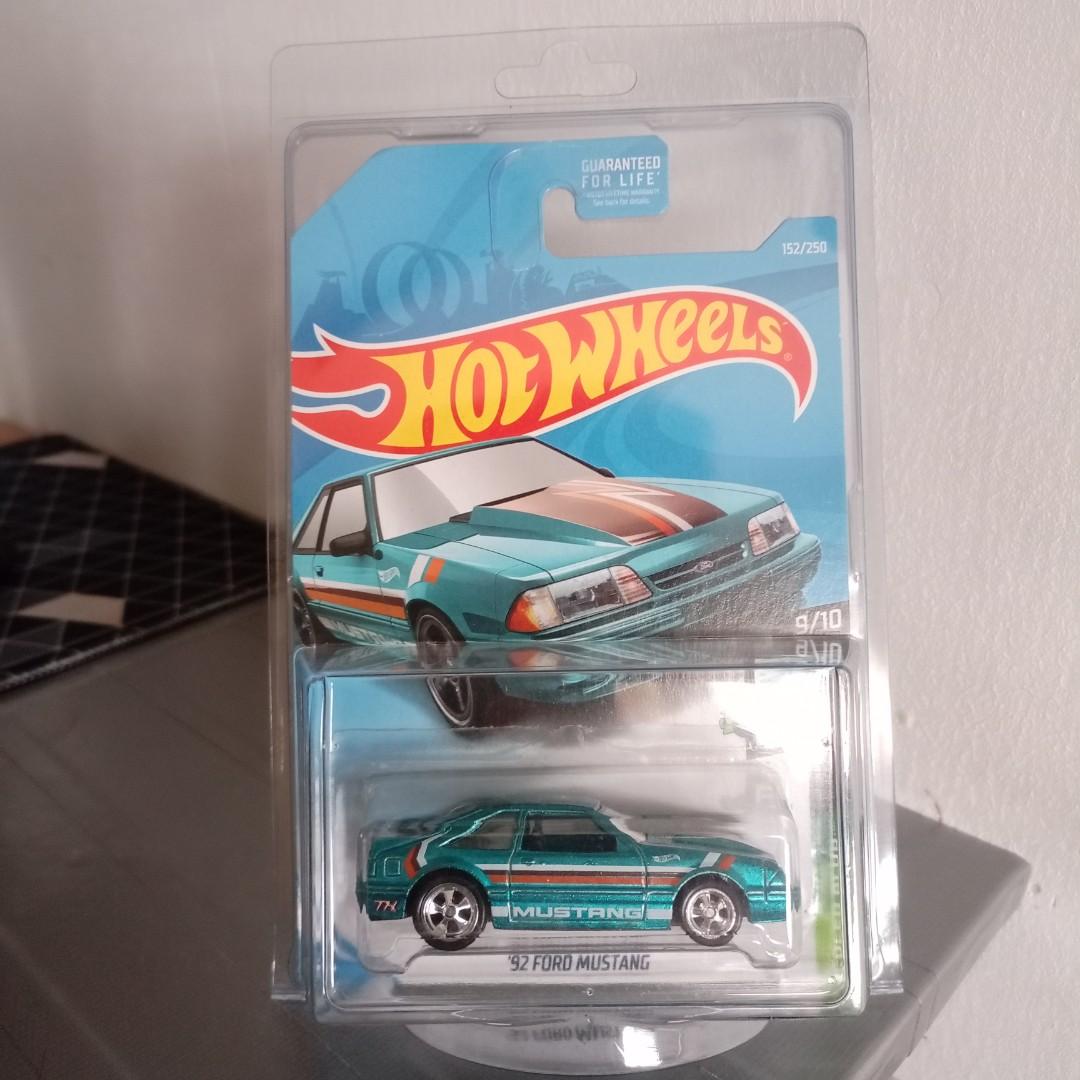 Hot wheels 92 ford mustang treasure hunt clearance