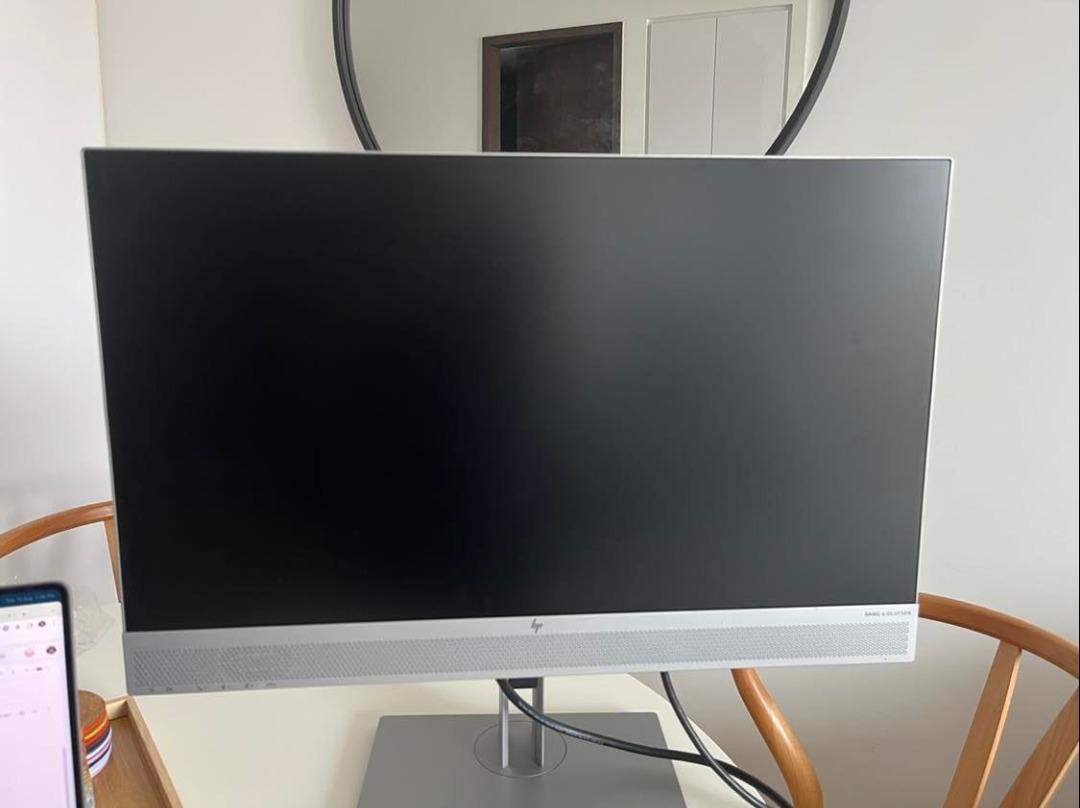 HP EliteDisplay E243M 23.8 Inch Monitor with Bang&Olufsen speakers