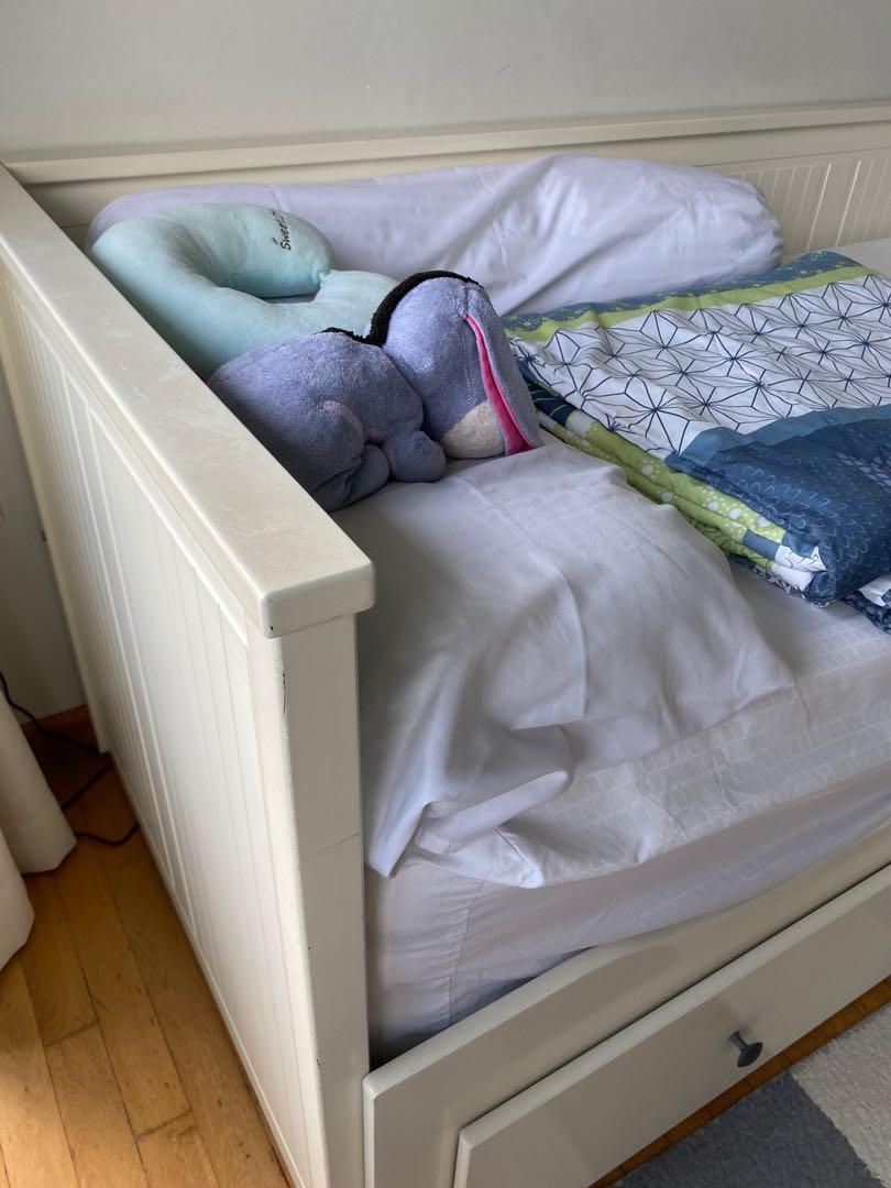 IKEA day bed with drawers, Furniture & Home Living, Furniture, Bed
