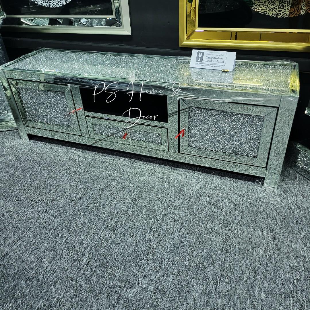 Bling tv deals stand