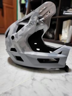 (Category: ) located in . Submitted by gerardw (Listing ID 1178904180, Image 1). Description: .