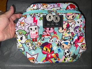 (Category: ) located in . Submitted by starrystardress (Listing ID 1178898887, Image 1). Description: .
