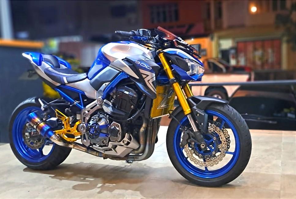 Blue z900 discount
