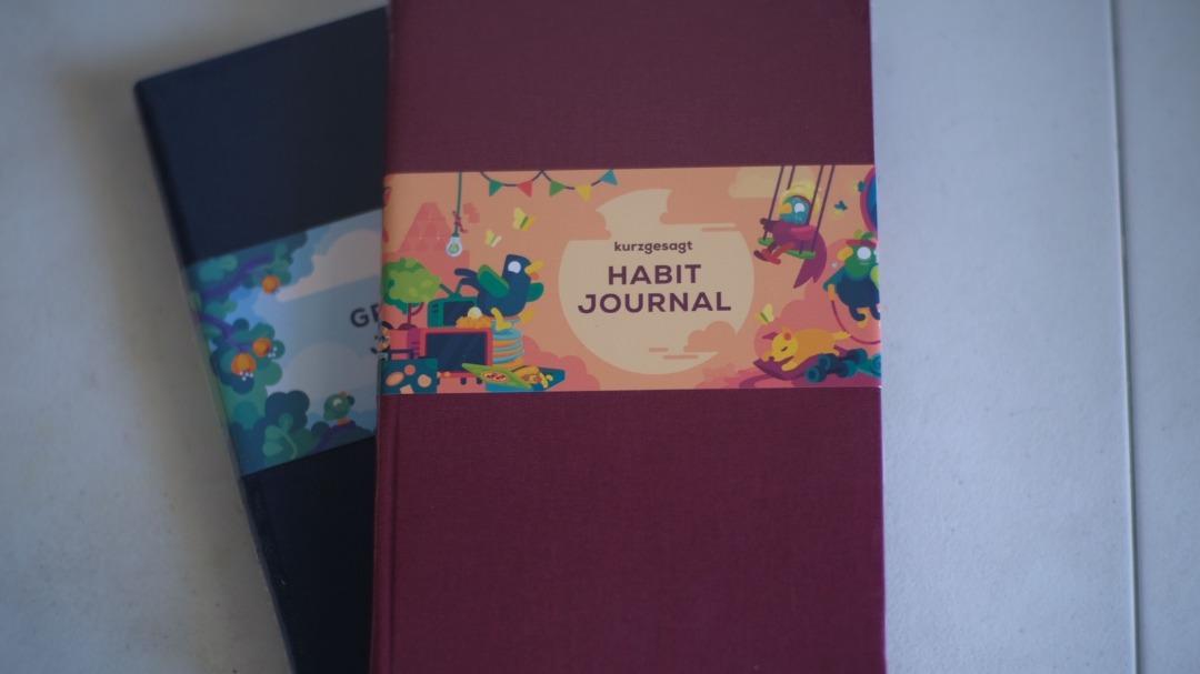 Kurzgesagt Gratitude Journal & Habit Journal (limited stocks), Hobbies
