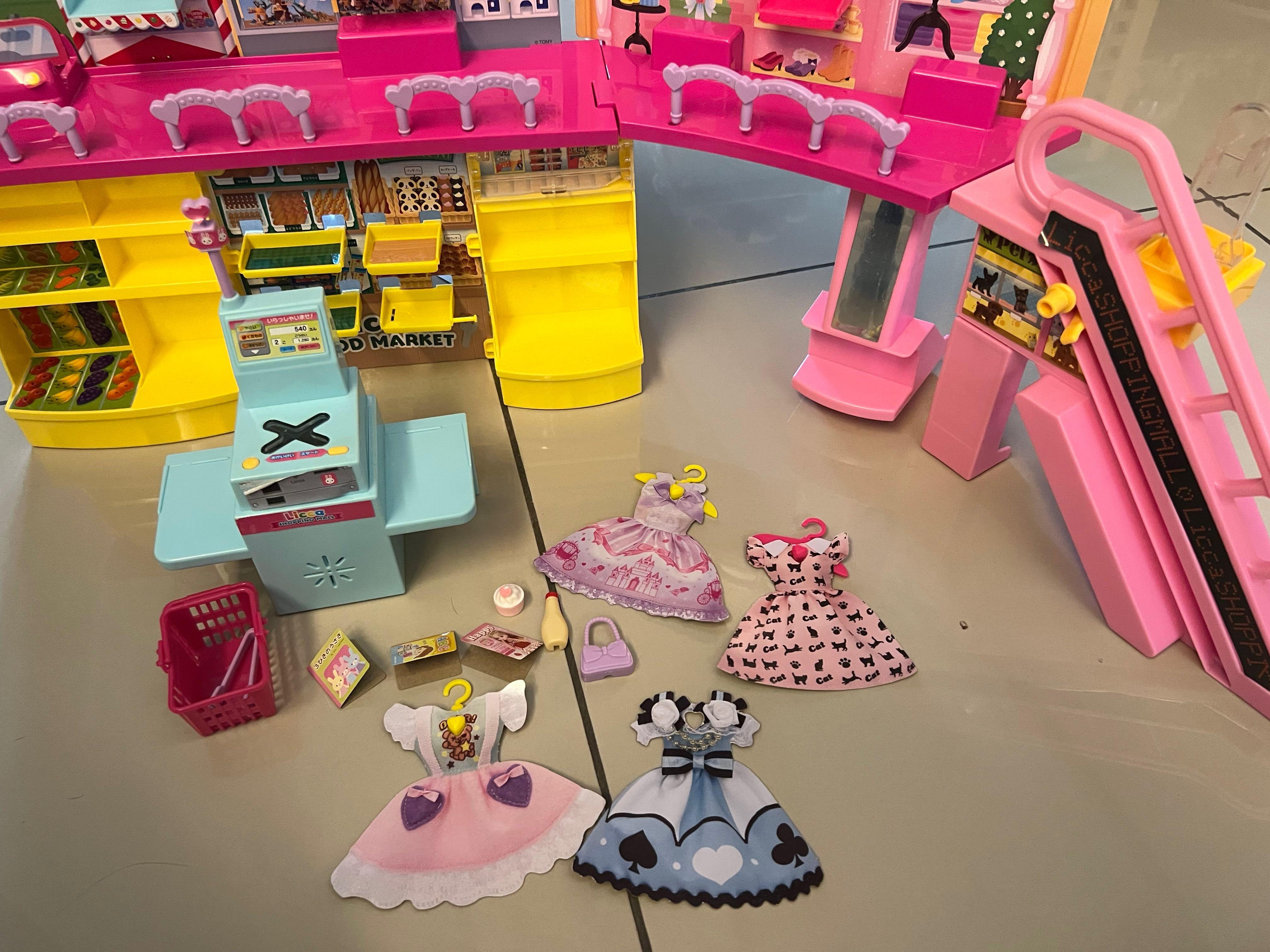 Barbie shopping hotsell mall playset