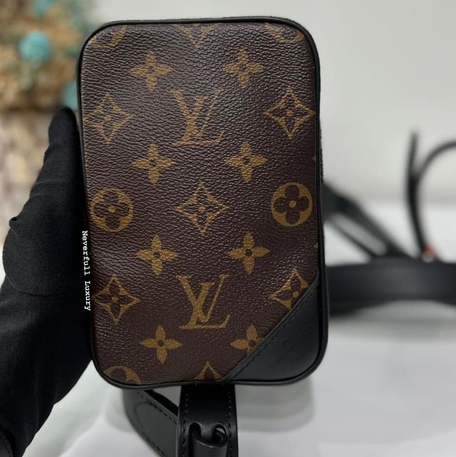 RARE!! Louis Vuitton Utility Side Bag, Luxury, Bags & Wallets on Carousell
