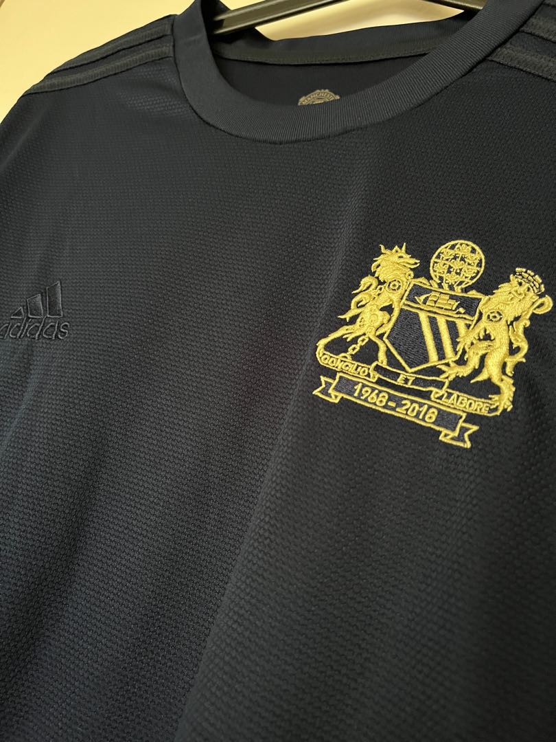 Manchester united replica top 50th anniversary jersey