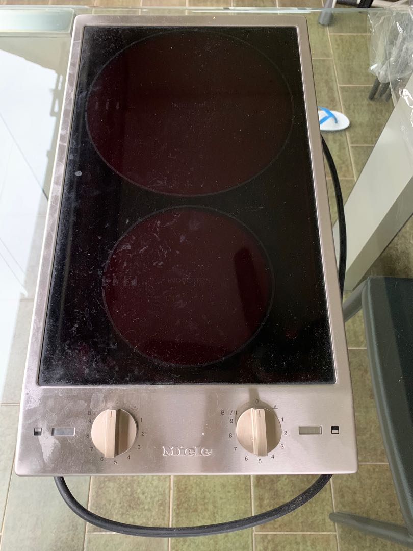 Miele induction hob (CS1212), TV & Home Appliances, Kitchen Appliances