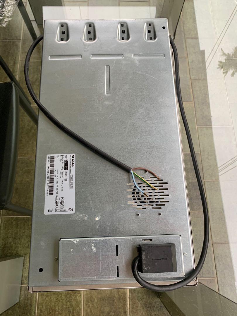 Miele induction hob (CS1212), TV & Home Appliances, Kitchen Appliances