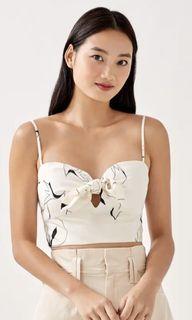 Nemi Padded Knot Front Top in Floral