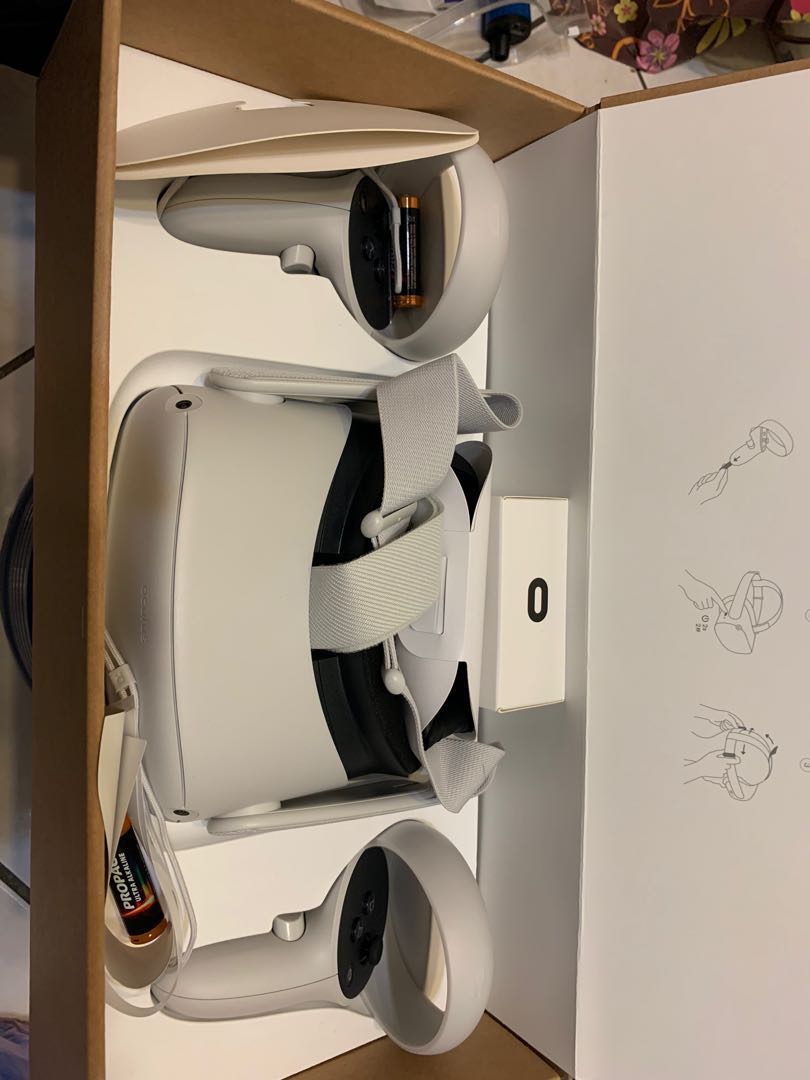 Oculus Quest 2 256GB 付購買證明, 電腦及科技產品, 電腦周邊產品, 硬