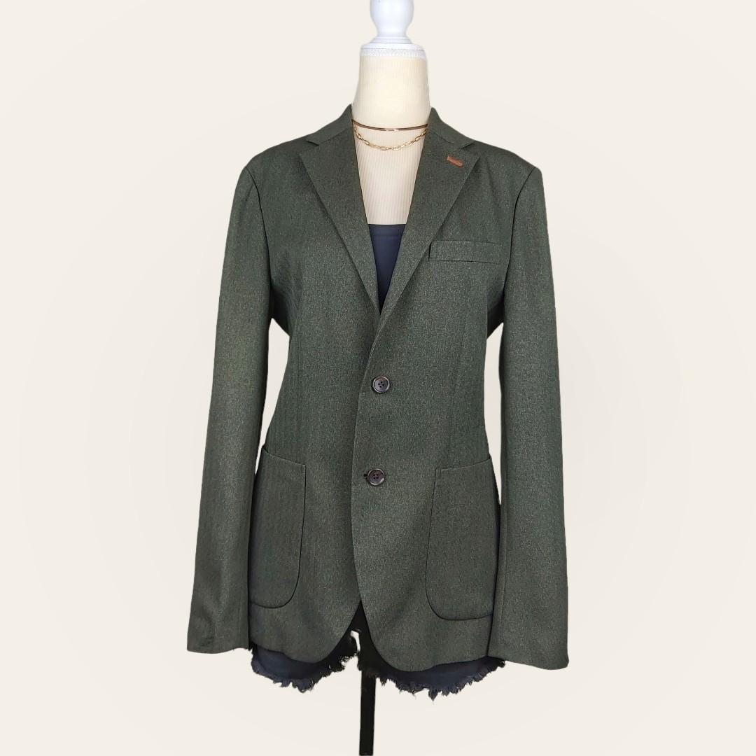 Olive green blazer, Women's Fashion, Coats, Jackets and Outerwear on