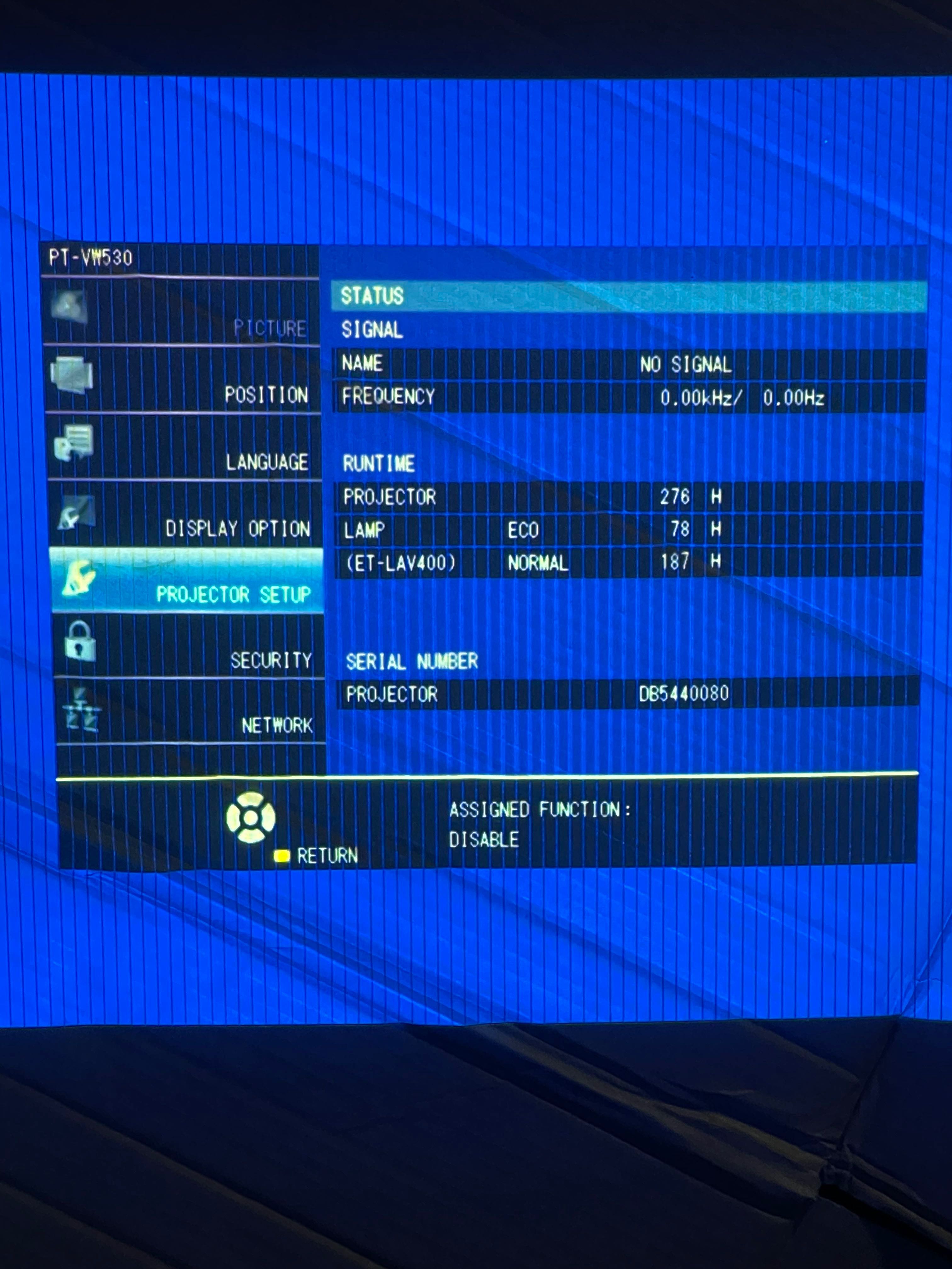 Panasonic PTVW530 projector, TV & Home Appliances, TV & Entertainment