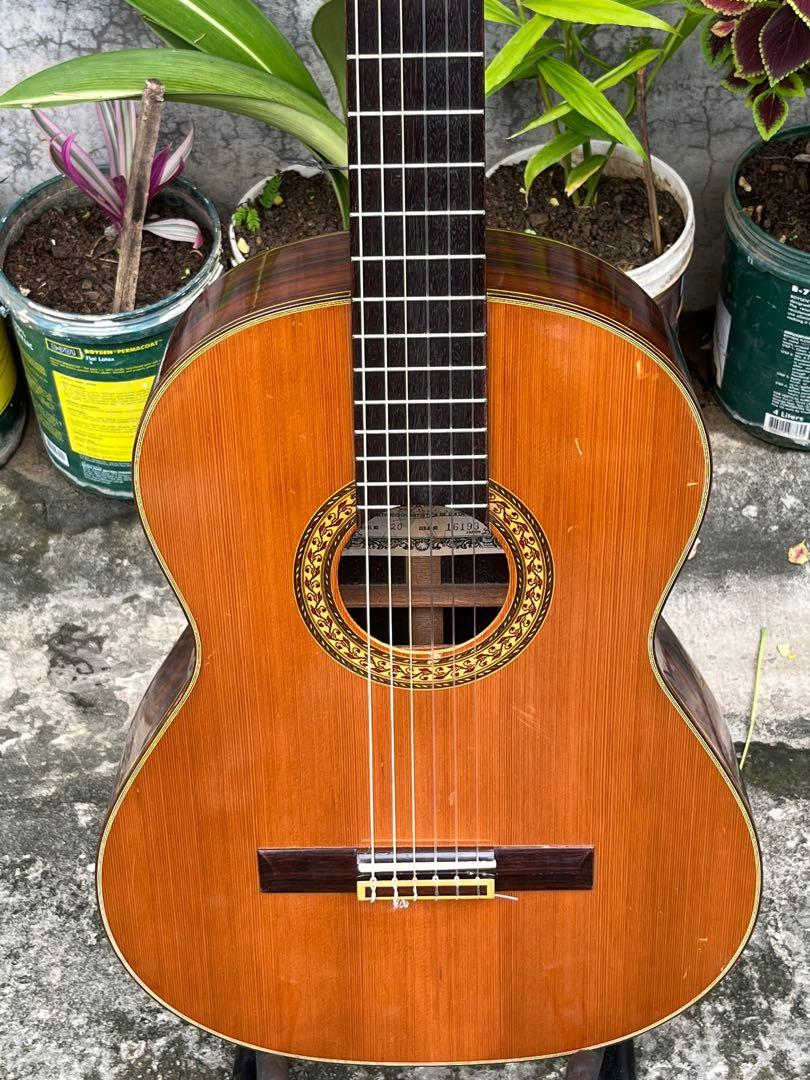 Ryoji Matsuoka Japan made Classical Guitar one of Japans High End