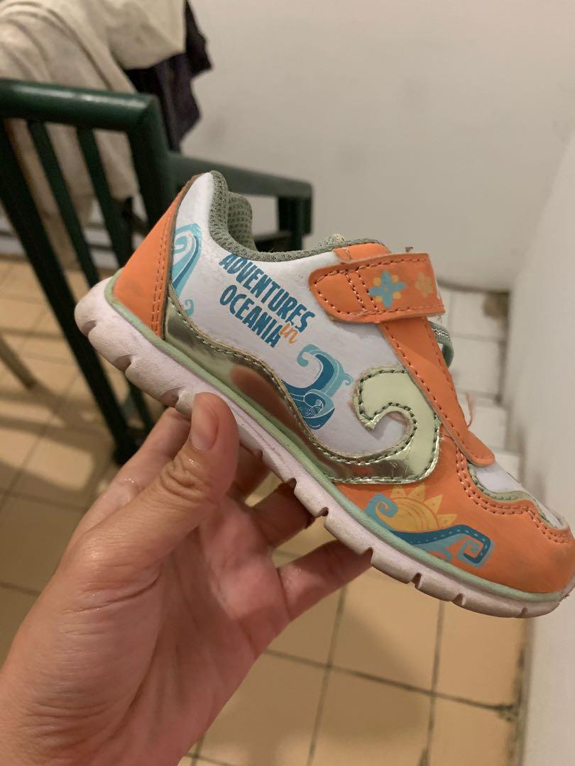 Moana shoes payless 2025