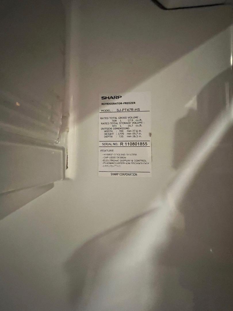 Sharp Refrigrator (Category: Refrigerators & Freezers) located in Singapore. Submitted by shivaniaggarwal (Listing ID 1178890736, Image 2). Description: Well used Refrigrator in working condition. Plz contact @88099450.