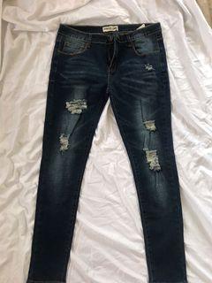Skinny Tattered Jeans Pants SIZE 25-26