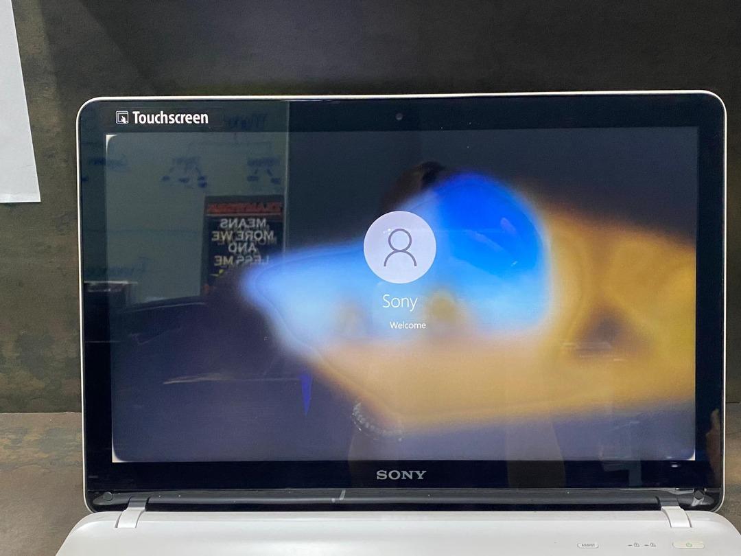 Sony Vaio SVF152A29W, Computers & Tech, Laptops & Notebooks on Carousell