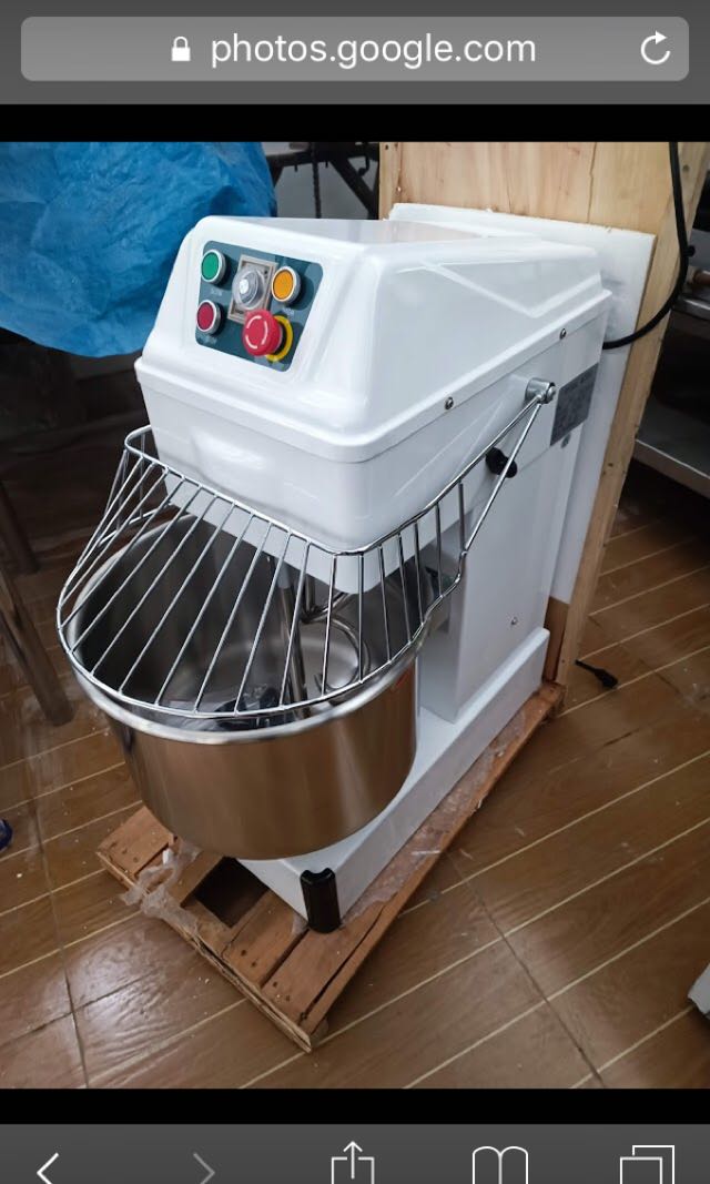 Spiral Dough Mixer 12kg, TV & Home Appliances, Kitchen Appliances, Hand