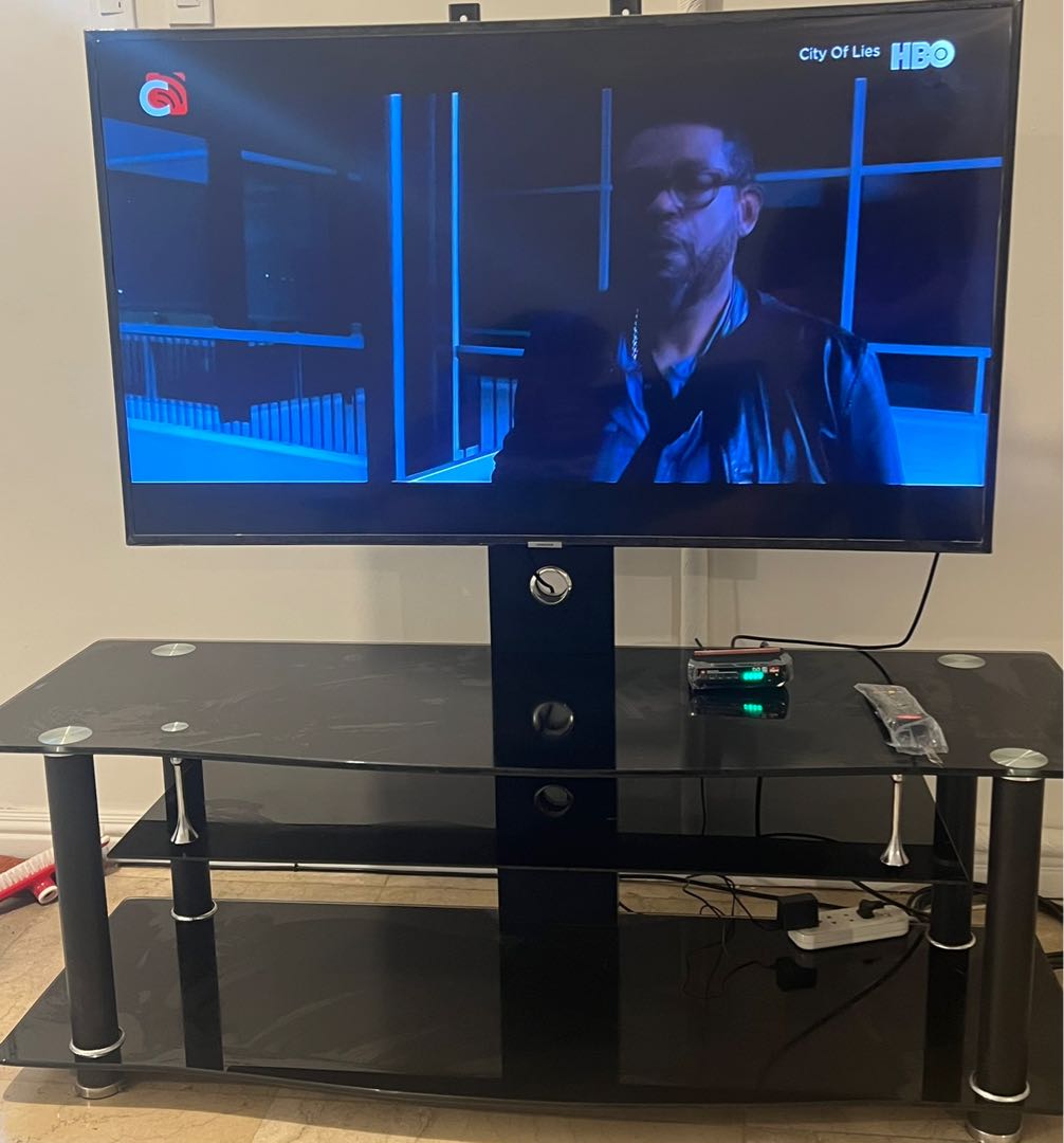 Tempered glass tv sales rack