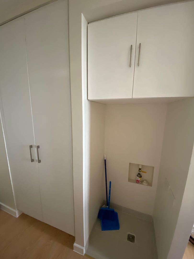 For Sale: The Grove By Rockwell (Category: Apartments & Condos) located in Pasig City. Submitted by yelasa (Listing ID 1179070965, Image 2). Description: Unit is for lease: High zone floor with unobstructed view Fully Furnished— Brandnew bed & mattress, brandnew Elba electric range with oven, unit comes with multipoint heater in kitchen sink, bathroom sink and shower, full shower enclosure, aircon and refrigerator For sale! Amenities: 24-hour Sec