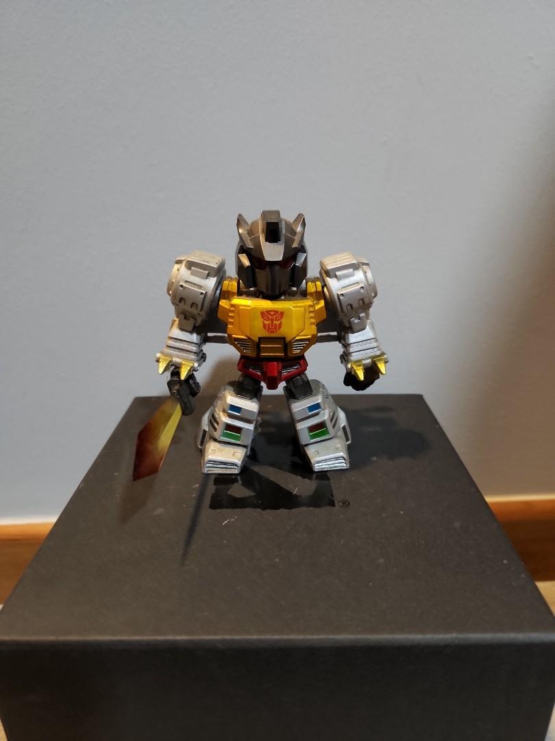 Transformers (Category: Vintage Collectibles) located in Singapore. Submitted by capsnhoods (Listing ID 1178996458, Image 3). Description: $120 for whole set Optimus Prime- $20 Optimus Prime Black edition- Sold Ultra Magnus-Sold Megatron-$20 Grimlock-$20 ThunderCracker-$10 Jazz-$10 Bumblebee-$10 WheelJack-$10 Sound Blaster-$10 SoundWave-$10 SmokeScreen-$10.