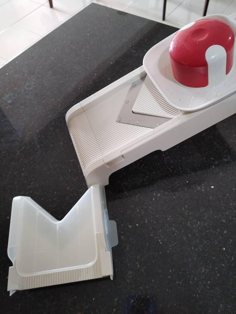 Tupperware Mandoline Slicer/Dicer, TV & Home Appliances, Kitchen