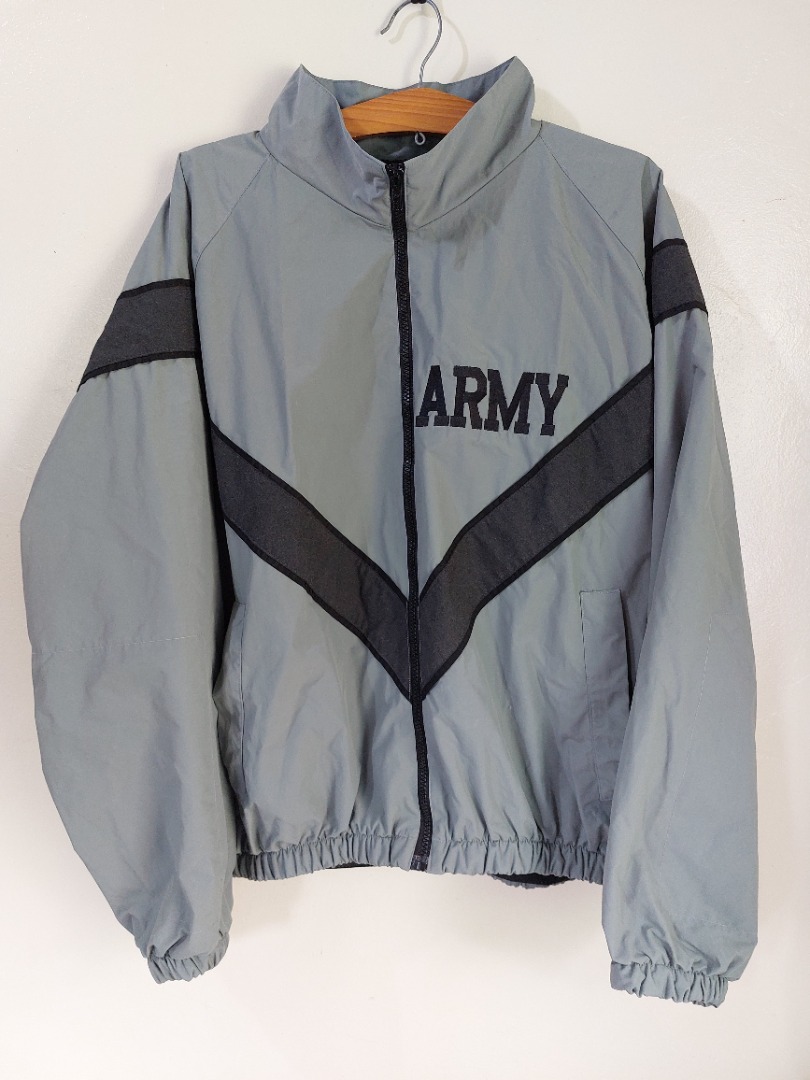 US army PT Jacket MEDIUM SHORT, Men's Fashion, Activewear on Carousell
