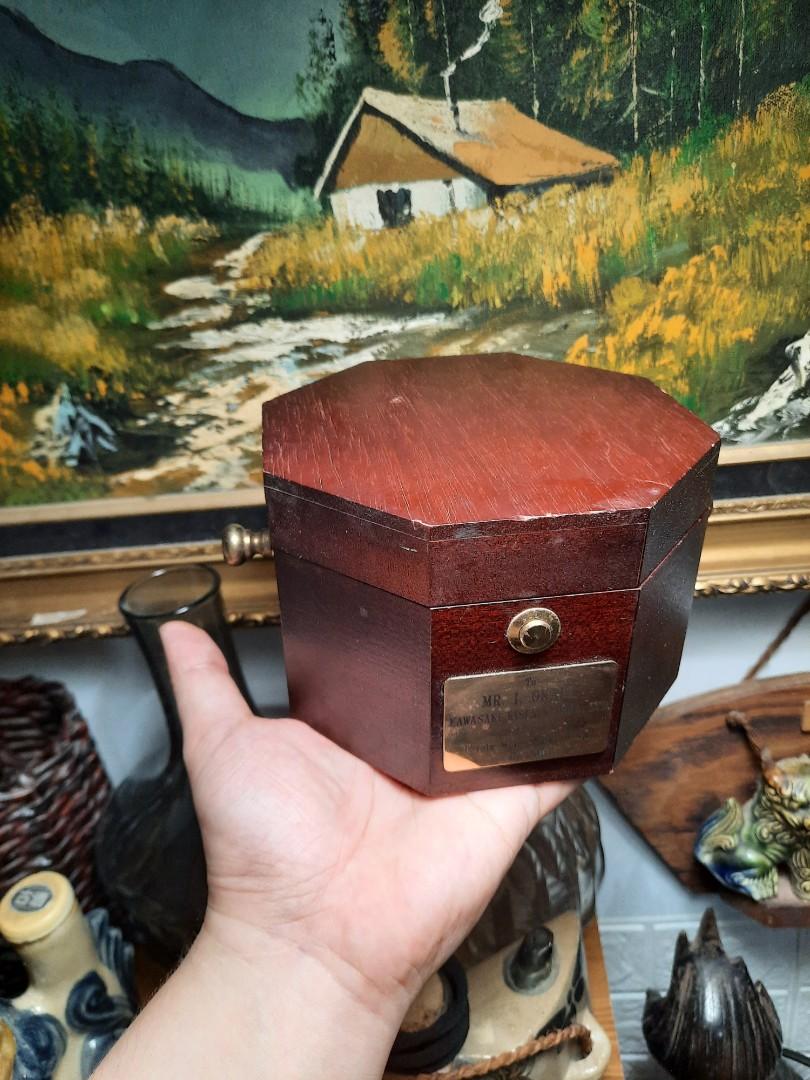 Vintage Bulova ship alarm clock in octagon wooden box, Hobbies & Toys