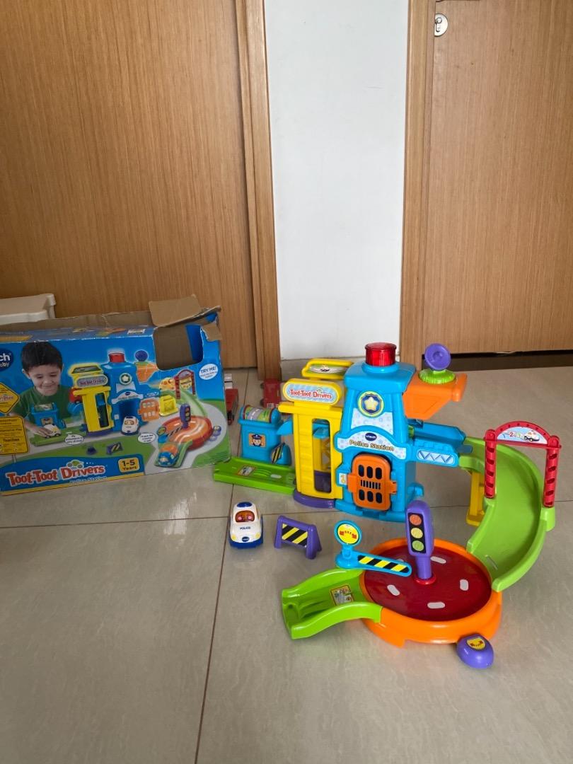 VTECH toot-toot drivers police station 