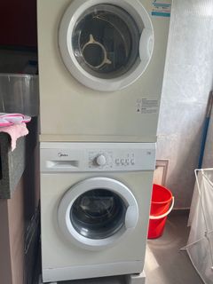 (Category: ) located in . Submitted by ginister (Listing ID 1179031588, Image 1). Description: .