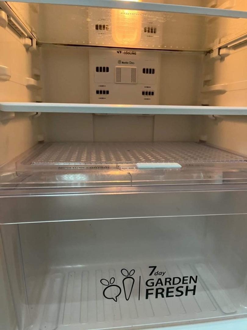 WHIRLPOOL Refrigerator Neo IChill Inverter Equivalent (WIE130USS/6