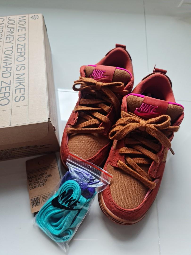 dunk low disrupt pink