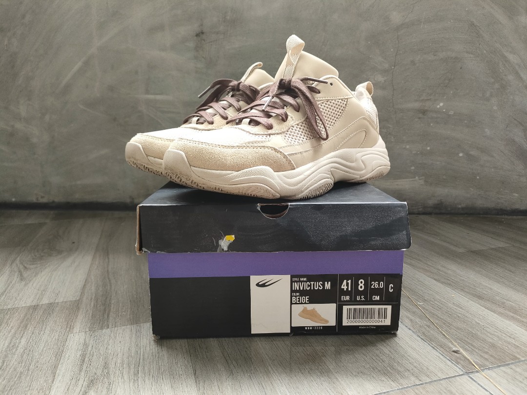 Adidas yeezy innvictus 7.5 2025
