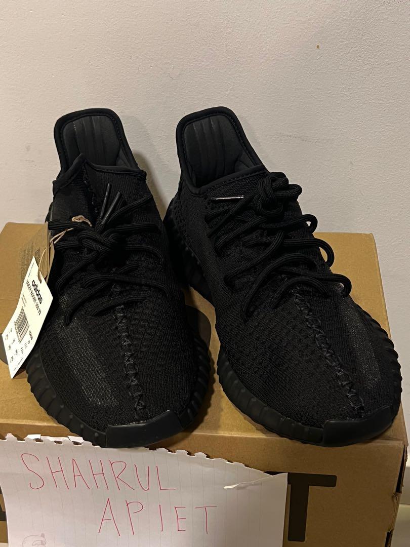 Adidas yeezy deals 850 70