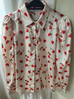 (Category: ) located in . Submitted by shop_with_elyssa (Listing ID 1178960421, Image 1). Description: .